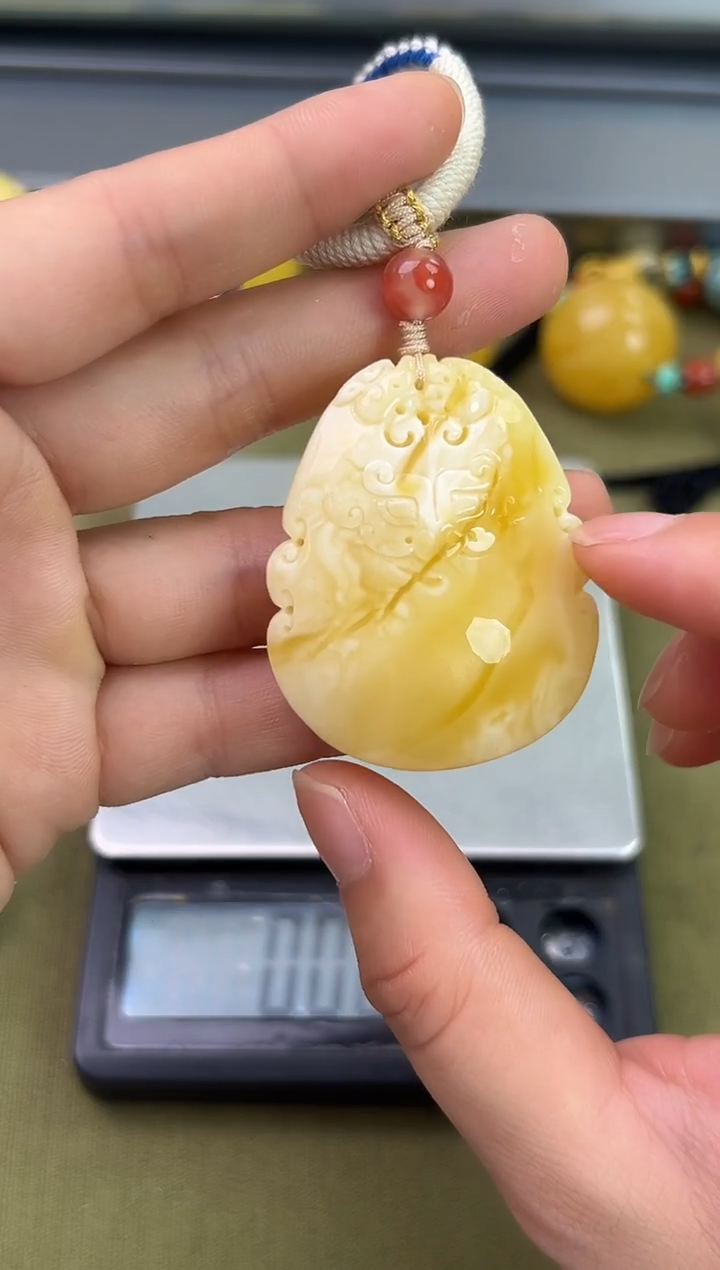 裸石琥珀未镶嵌琥珀蜜蜡吊坠