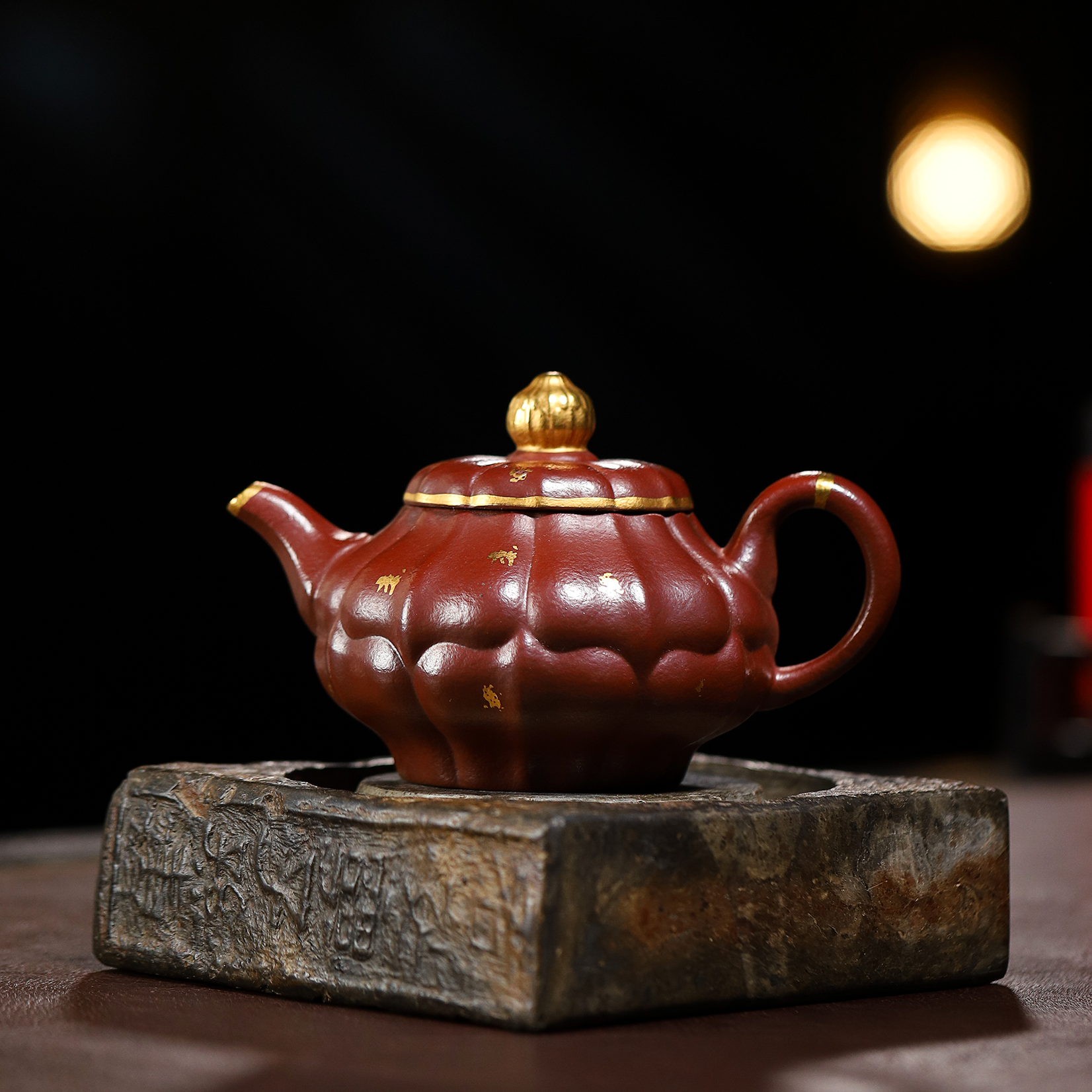 宜兴原矿大红袍  撒金合菱  容量约300毫升 手工紫砂壶 高端 精美