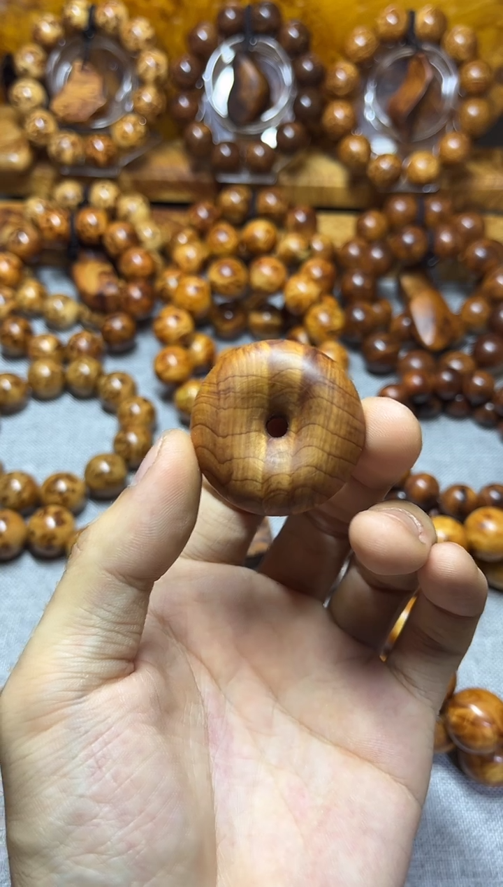 【闪购商品】柏木（崖柏）木艺太行崖柏蚂蚁腿平安扣