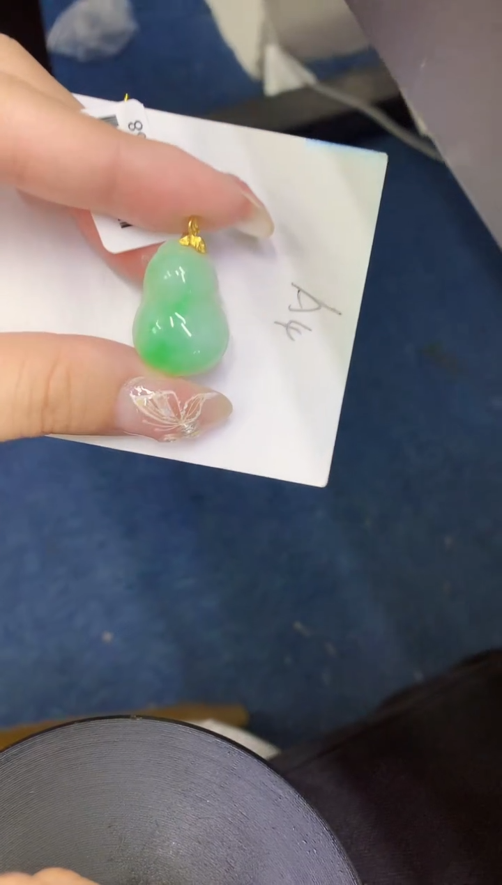 【闪购商品】翡翠颈饰18K金镶嵌0000000000