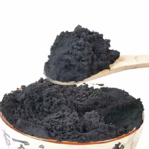 贵州灰粽的糯米草灰包粽子