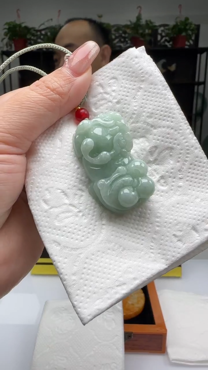 【闪购商品】翡翠颈饰未镶嵌天然翡翠A货吊坠