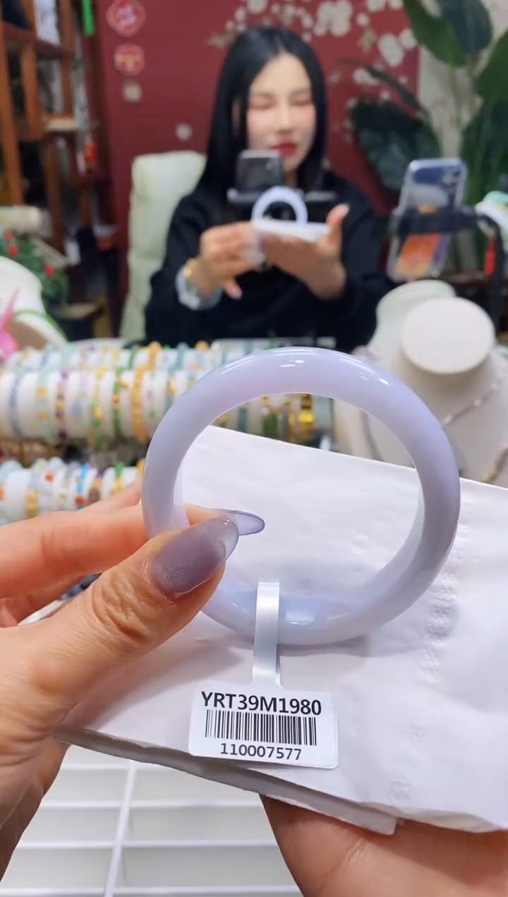 【闪购商品】翡翠手镯未镶嵌37/54.8/12.5*8.2