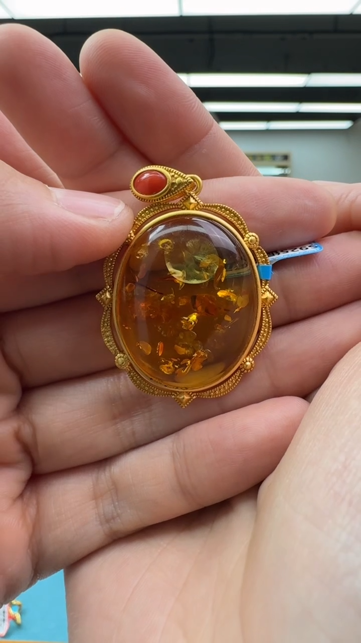 【闪购商品】琥珀颈饰银S925镶嵌585秒拍号