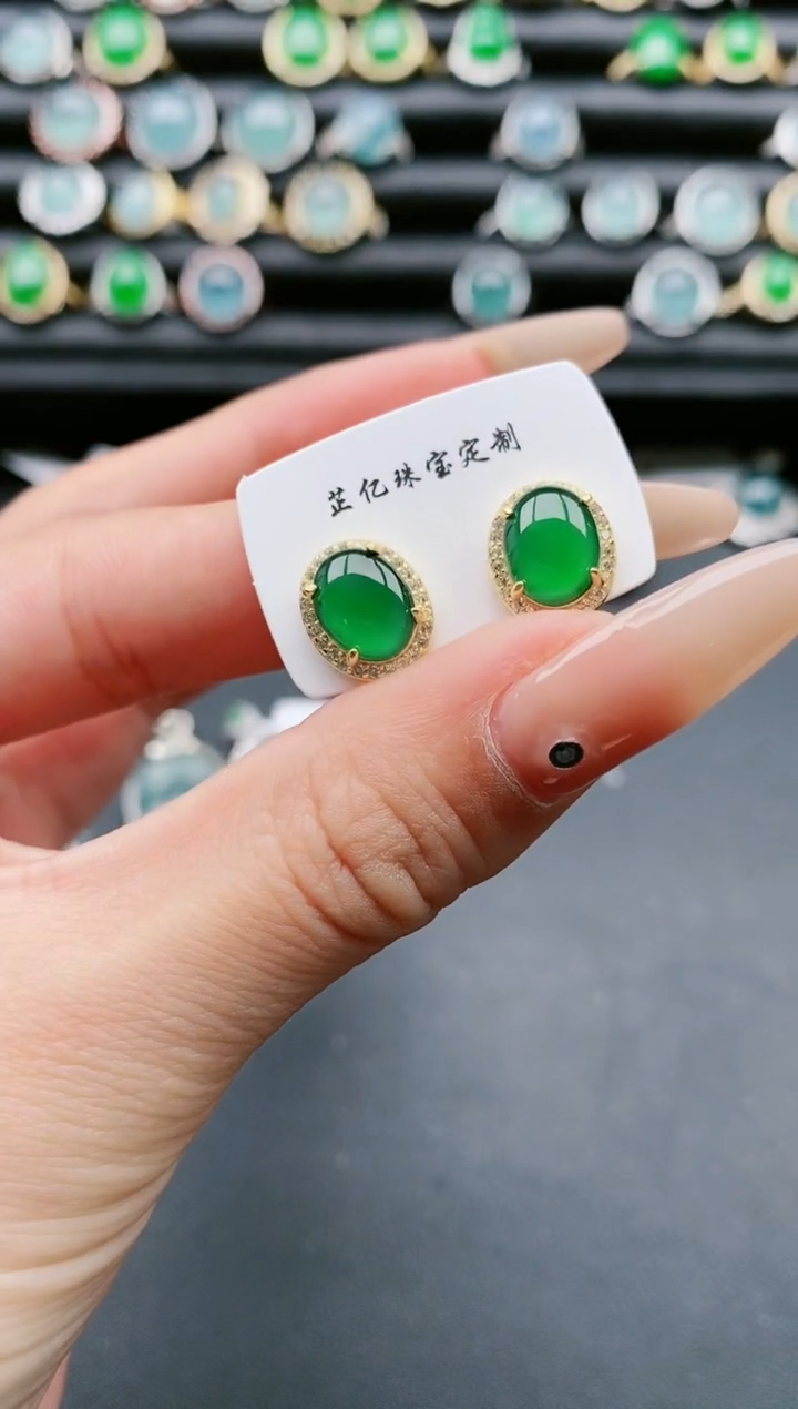 【闪购商品】翡翠戒指银S925镶嵌111111