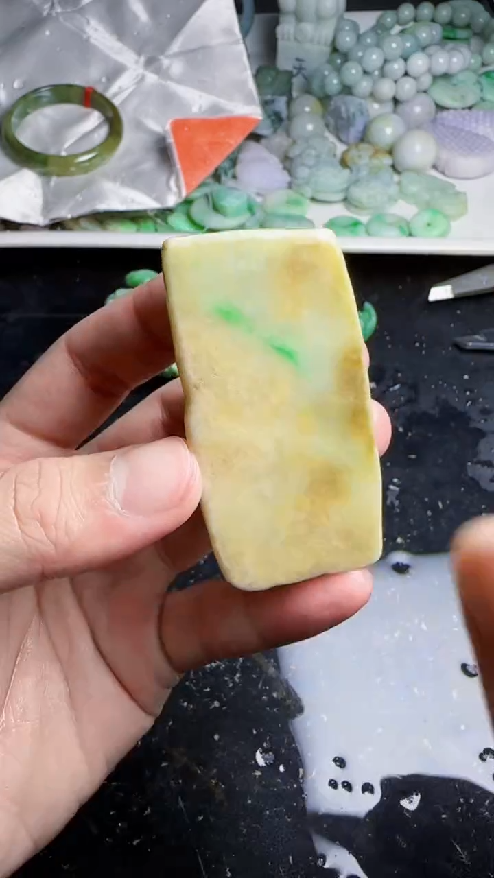 颈饰未镶嵌翡翠031