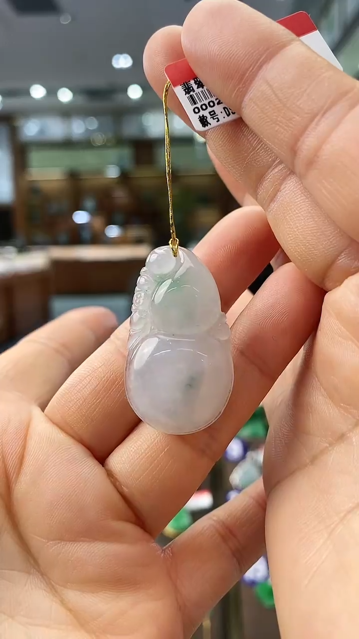 【闪购商品】翡翠颈饰未镶嵌葫芦