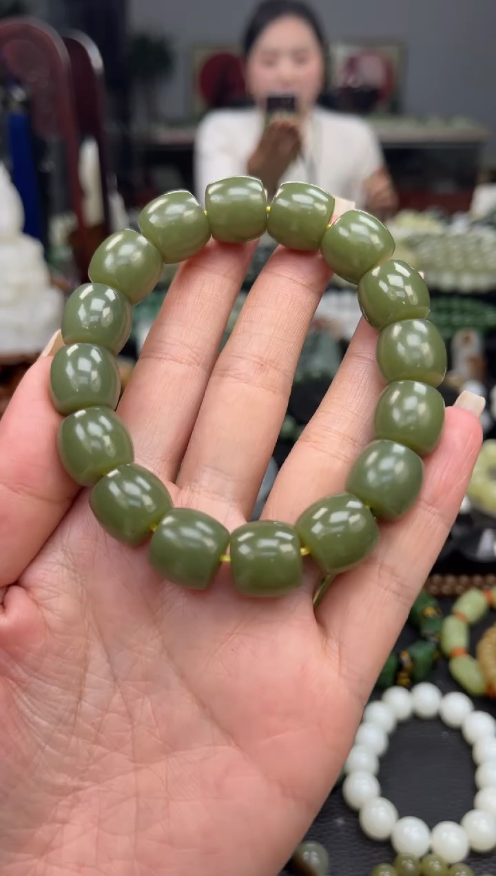 【闪购商品】和田玉手串未镶嵌新疆若羌青黄口卡14