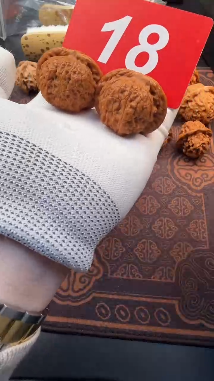 把件文玩核桃43血麒麟