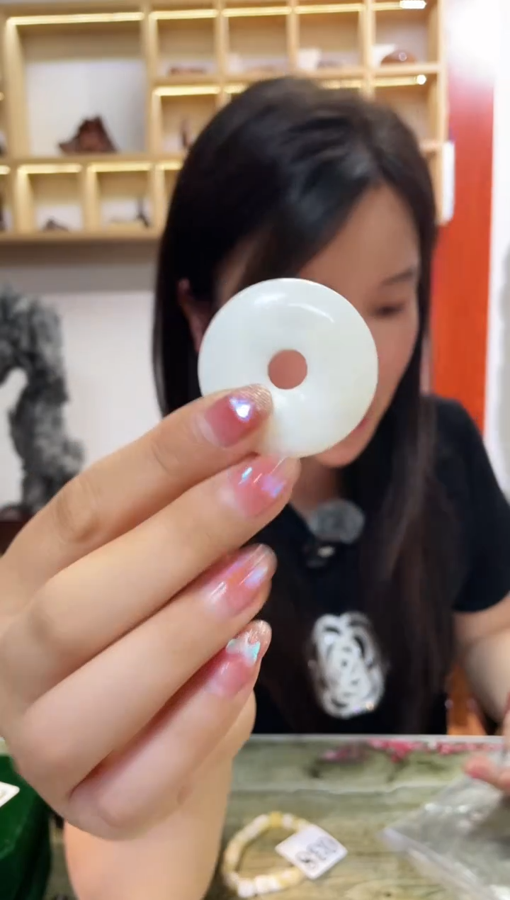 乌木类端景台037海南塑料平安扣摆件木木