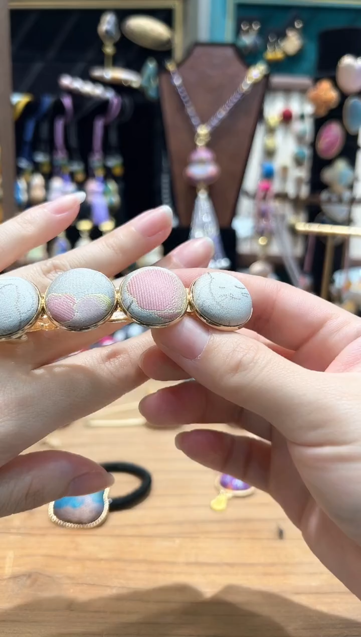 【闪购商品】【孤品车3.12】秋日来信四个豆弹簧夹