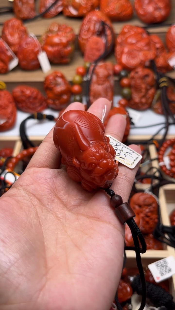 【闪购商品】南红玛瑙珠宝奇石未镶嵌852