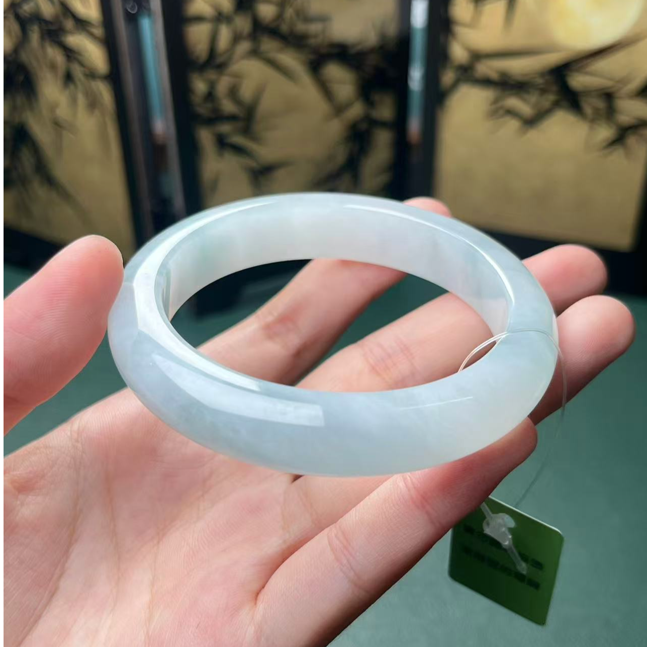 天然.保真.老坑种55+圈-天然缅甸A货翡翠.糯冰-飘绿花-25060203