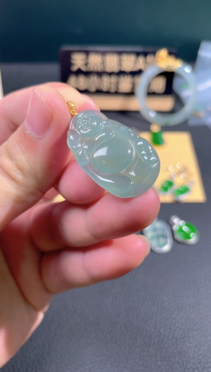 【闪购商品】翡翠颈饰18K金镶嵌翡翠