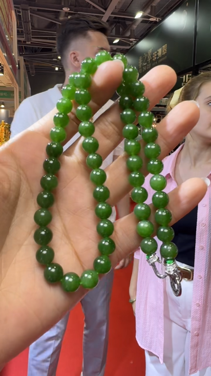 和田玉未镶嵌颈饰杭州珠宝展假一罚十