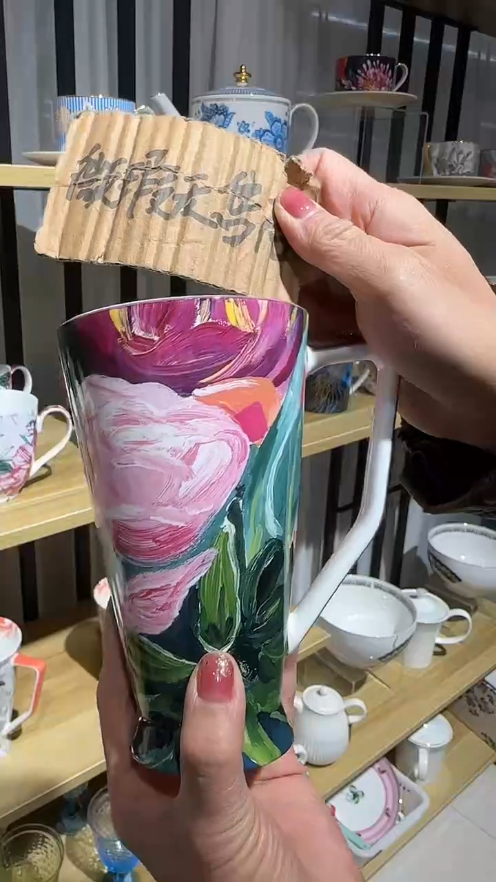 【闪购商品】瓷片油画大杯真的太好看了