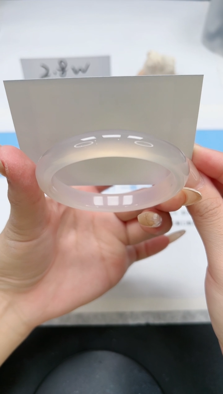 【闪购商品】玛瑙/玉髓手镯未镶嵌132/荔枝57.2