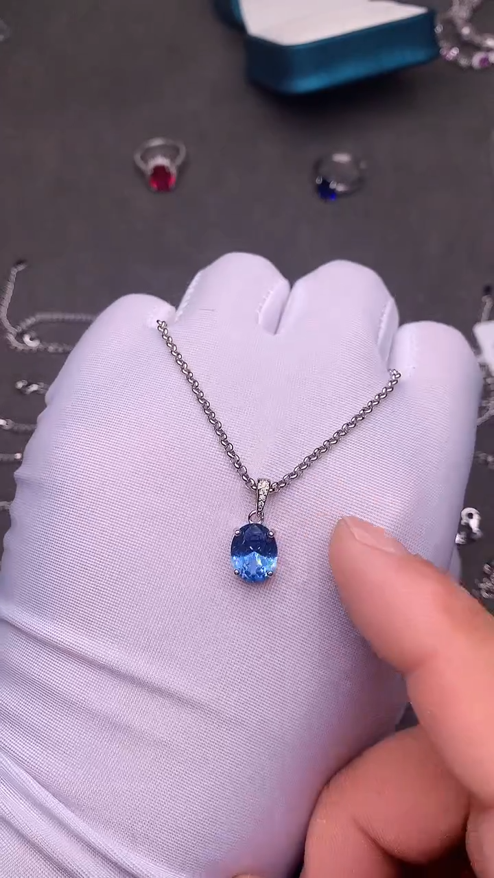 【闪购商品】海蓝宝石颈饰银S925镶嵌......