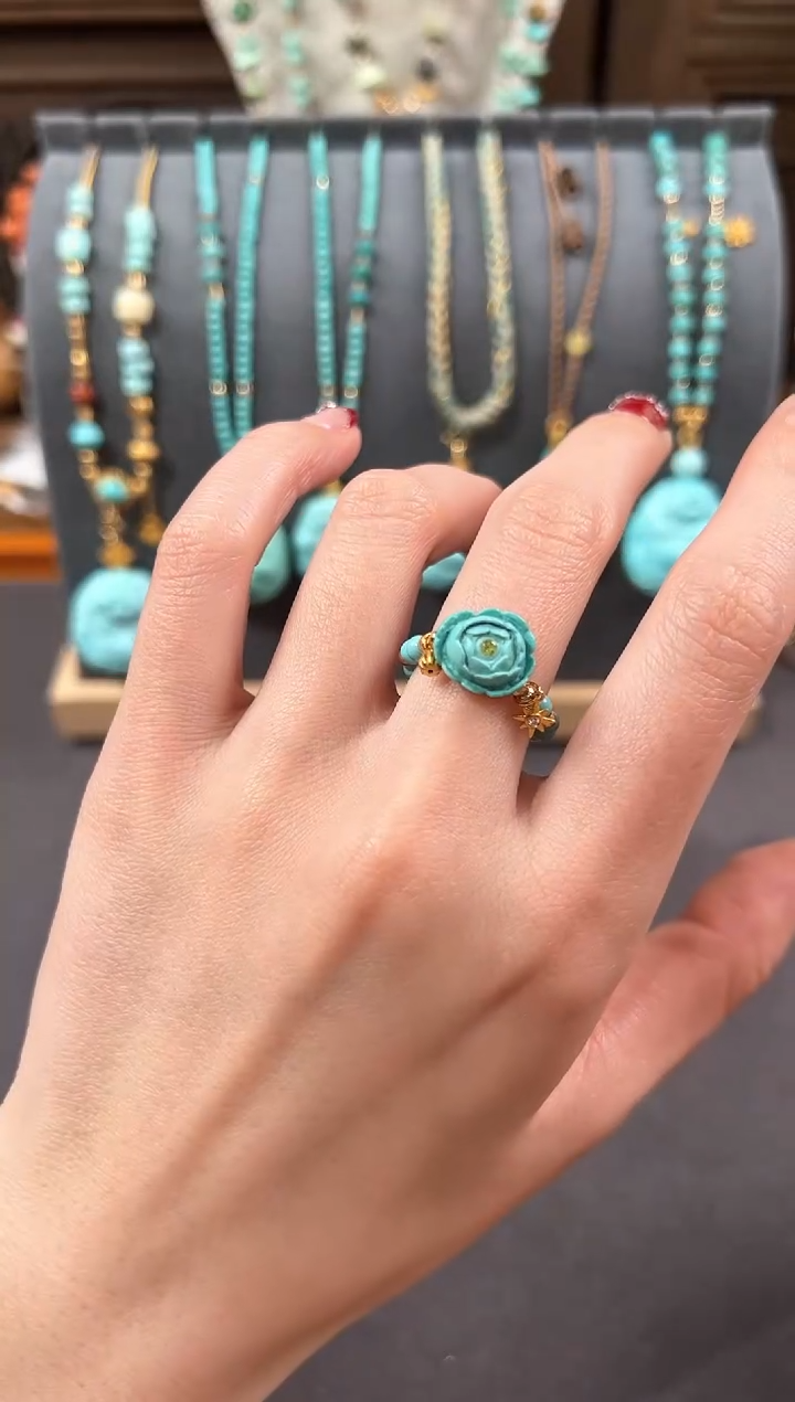 【闪购商品】绿松石戒指18K金镶嵌绿松石戒指