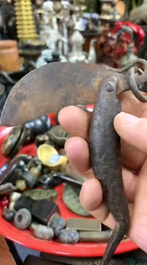 【闪购商品】一物一拍编号铁鱼刀