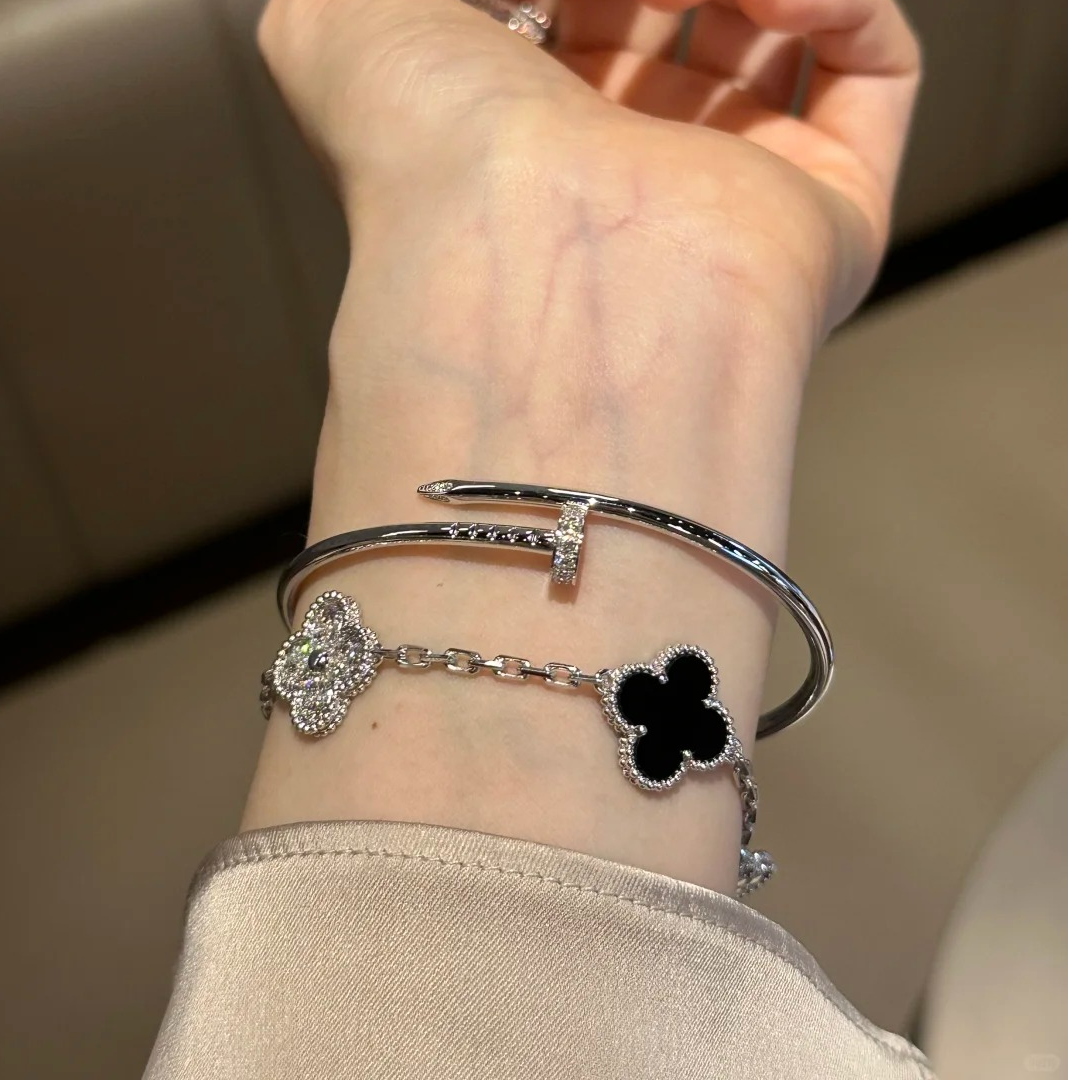 99新 梵克雅宝 小花Jerry中号五花手链熊猫带钻 18K白金