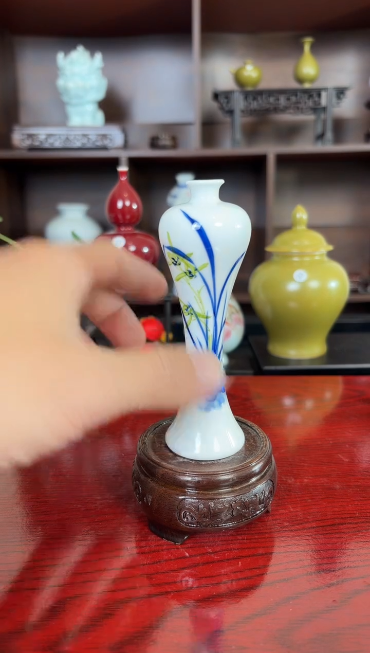 摆件瓷12.29晚微瑕小花瓶摆件