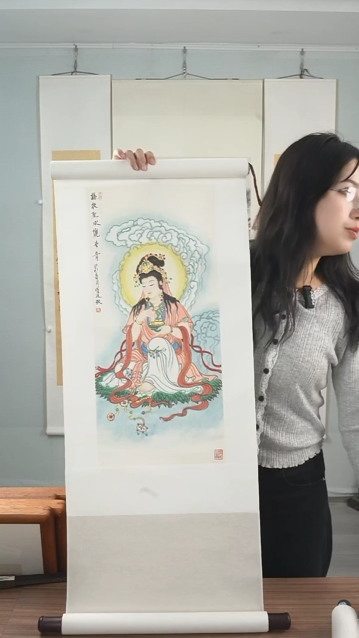 【闪购商品】国画余老师《观音》2平尺 立轴