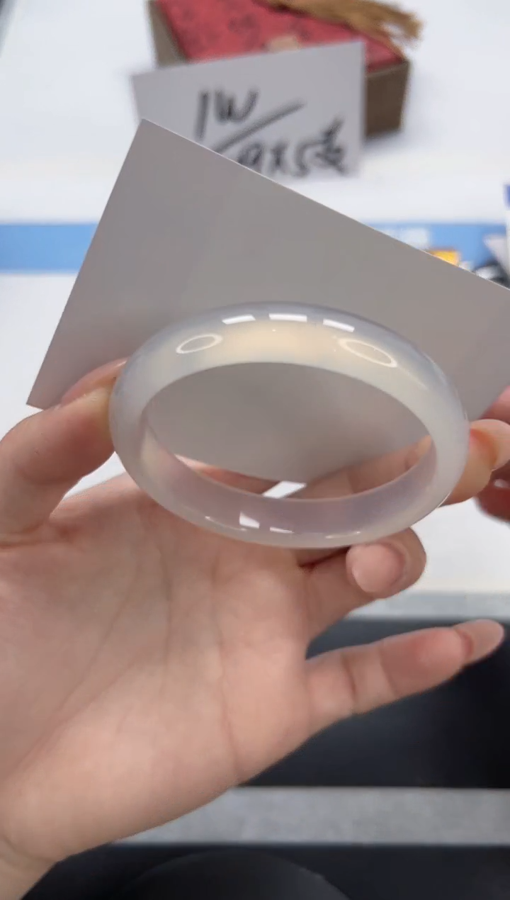 石英质玉手镯未镶嵌A144-55