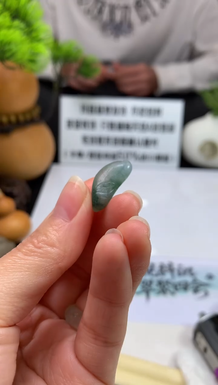 未镶嵌定制翡翠J****o---120978