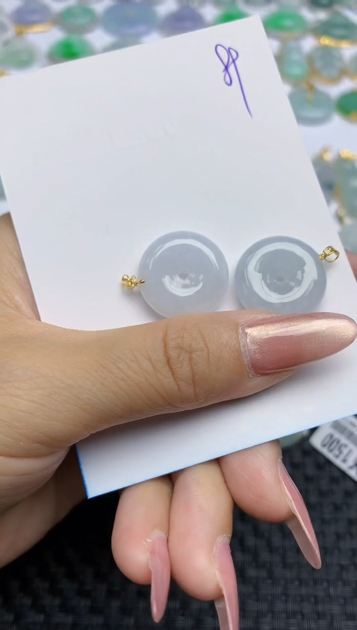 【闪购商品】翡翠颈饰18K金镶嵌天然翡翠多样性发其一