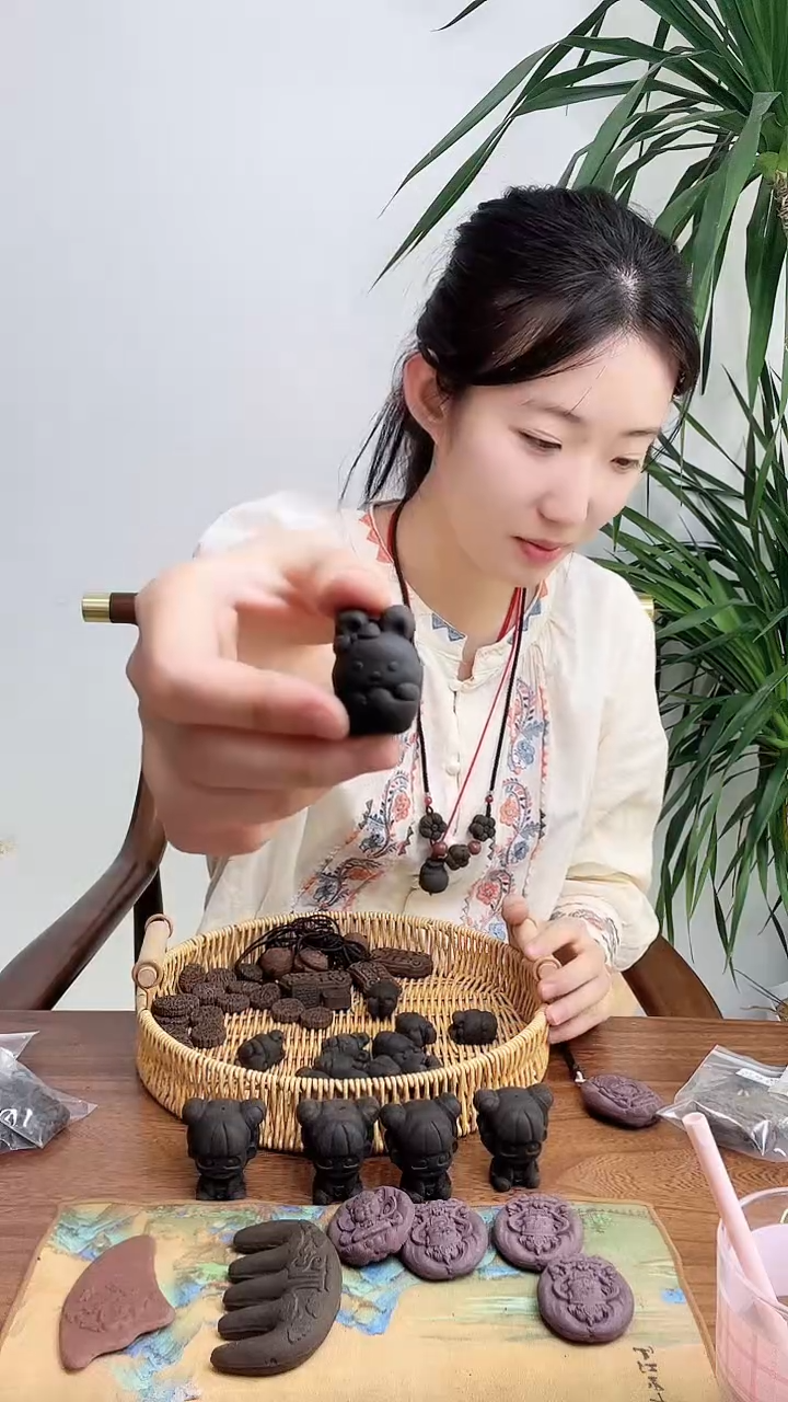 玉兰香方比心兔兔