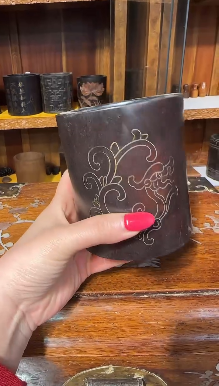 【闪购商品】木木艺紫檀银丝龙笔筒358.888