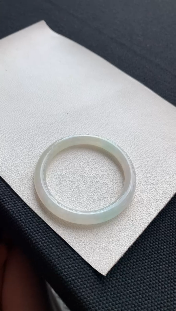 翡翠手镯未镶嵌6号52.8