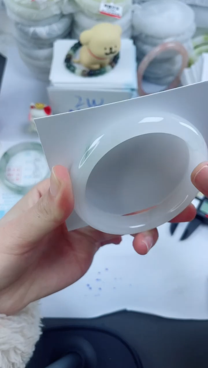 【闪购商品】石英质玉手镯未镶嵌606-58.7