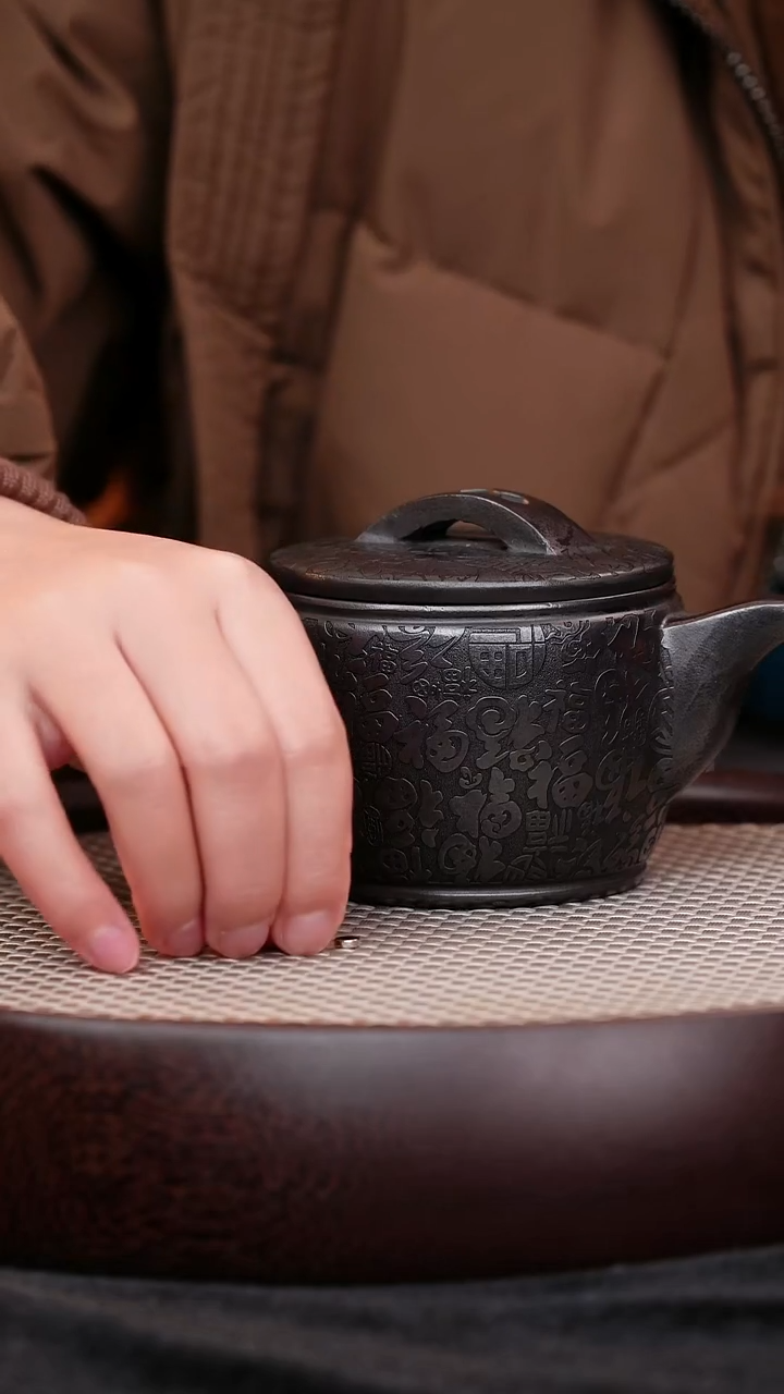 茶壶紫砂宜兴紫砂壶百福汉瓦