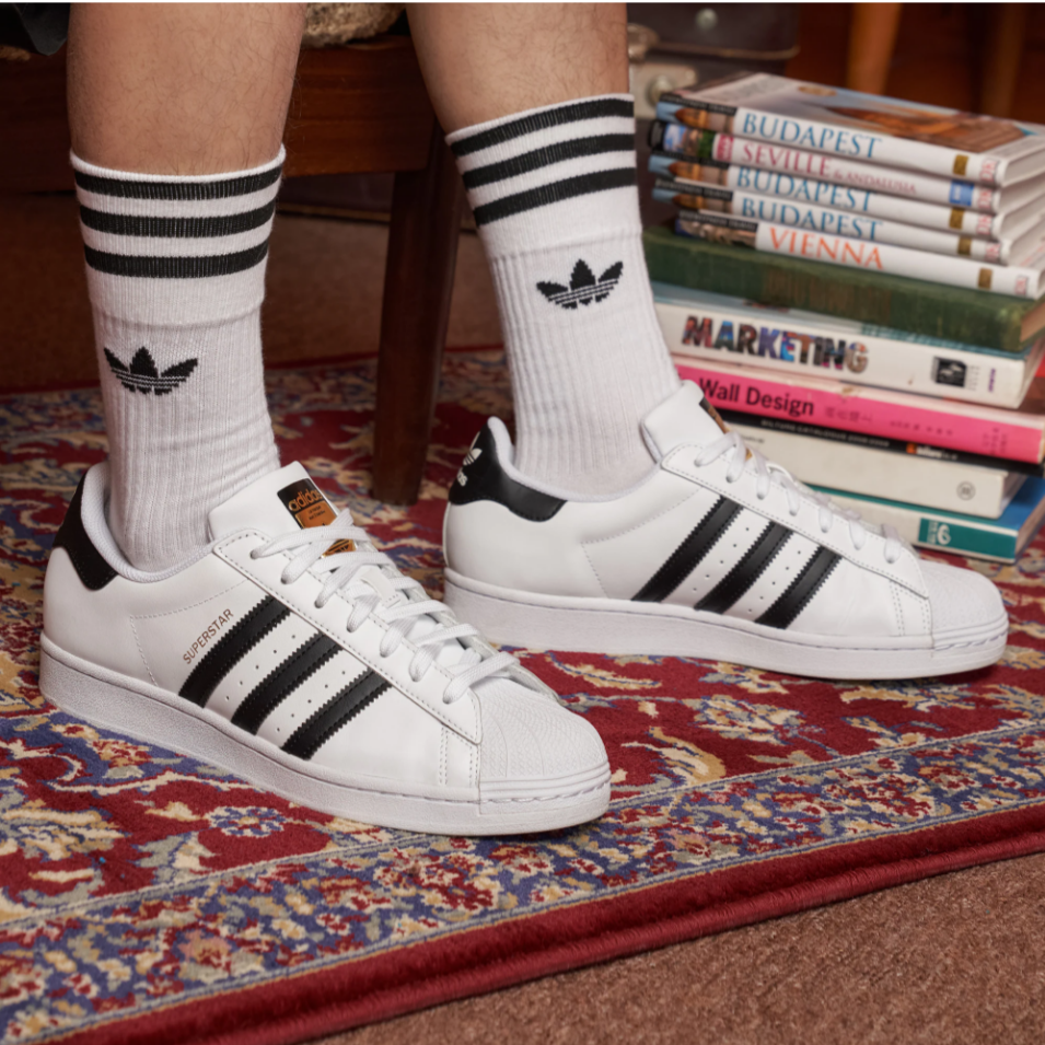 adidas阿迪达斯三叶草新品SUPERSTAR男女经典贝壳头板鞋EG4958