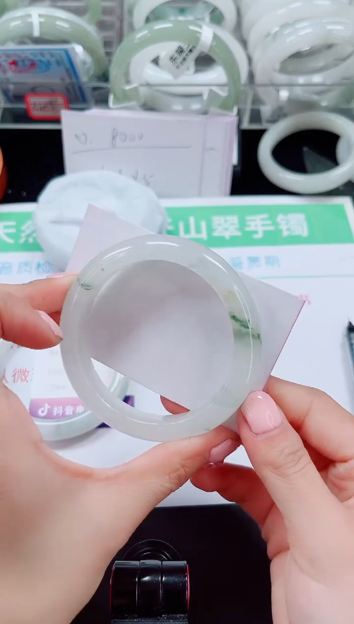 未镶嵌手镯石英质玉155-56/57