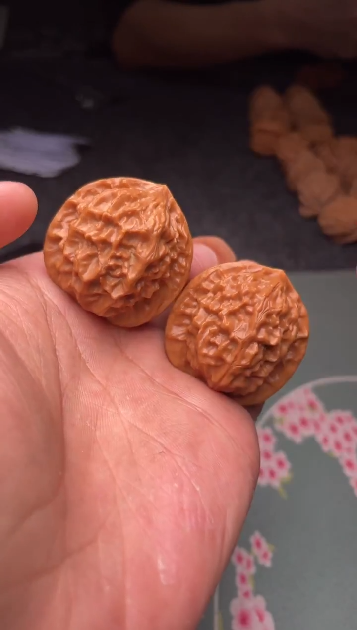 把件文玩核桃a201  瓷娃娃    35尺