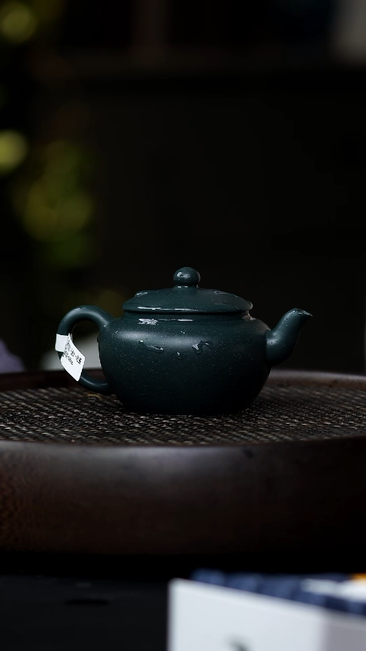 茶壶紫砂0725早场直播半古斋宫灯（光）-老墨绿泥-160cc