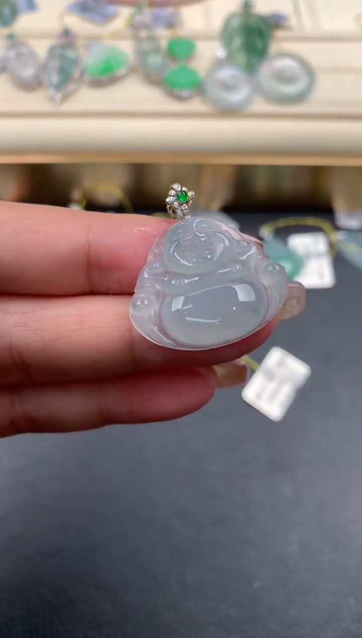 【闪购商品】翡翠颈饰18K金镶嵌D981     