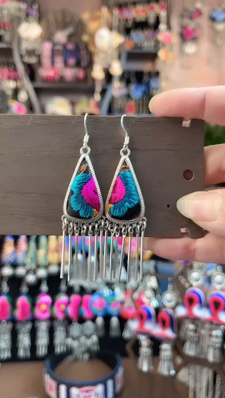 织绣民族风手工非遗老绣饰品404