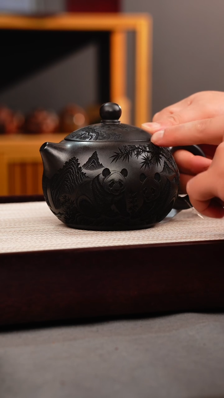 茶壶紫砂石黄 西施 熊猫
