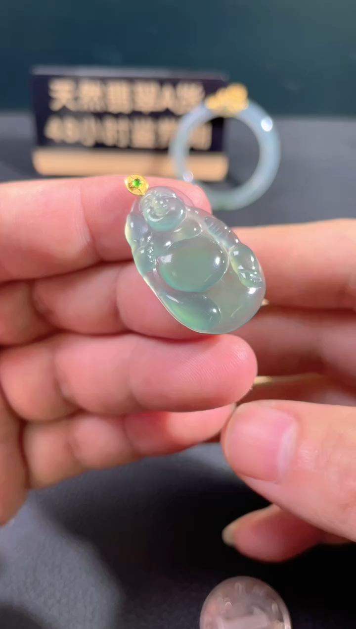 【闪购商品】翡翠颈饰18K金镶嵌翡翠