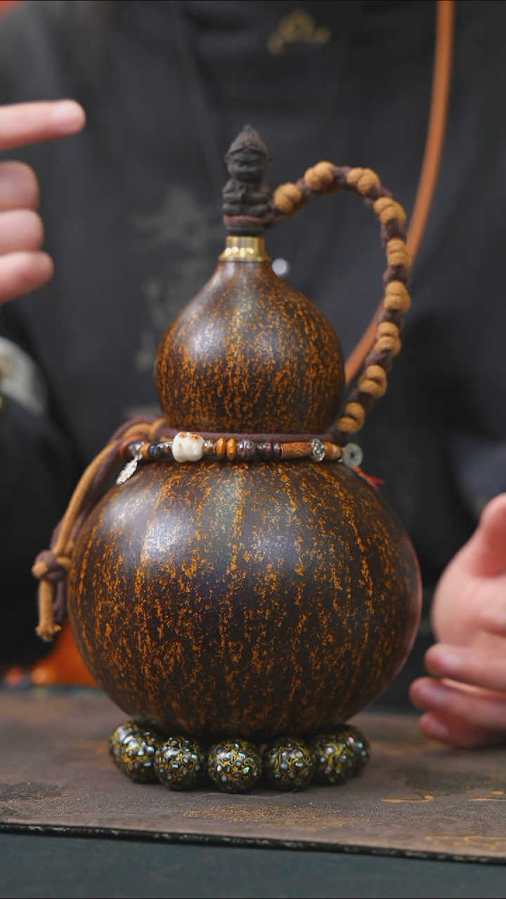 【闪购商品】YC199大漆酒葫芦不包手串及旋转底座