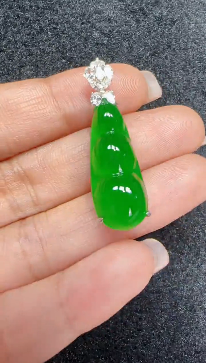 未镶嵌定制翡翠翡翠吊坠92