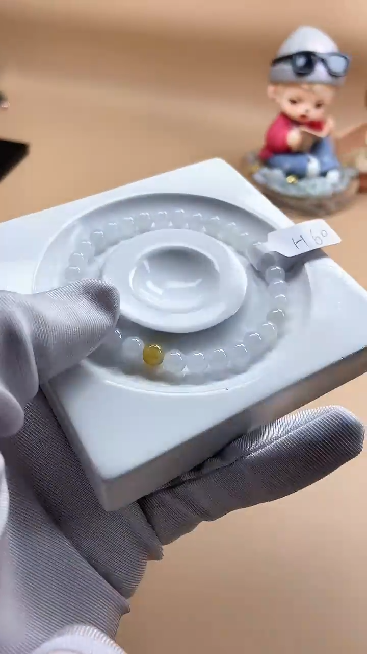 【闪购商品】翡翠手串未镶嵌天然翡翠A货H60