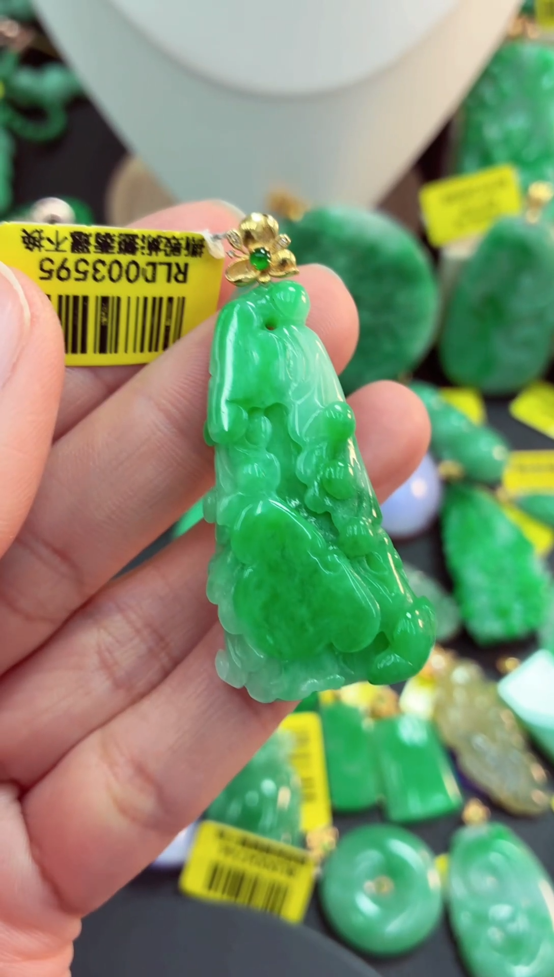 吊坠(不含链)18K金镶嵌翡翠天然缅甸翡翠A货