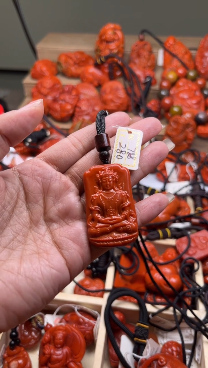 【闪购商品】南红玛瑙珠宝奇石合金788