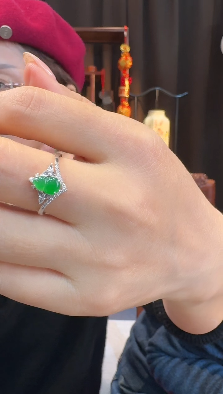 【闪购商品】翡翠戒指18K金镶嵌戒指