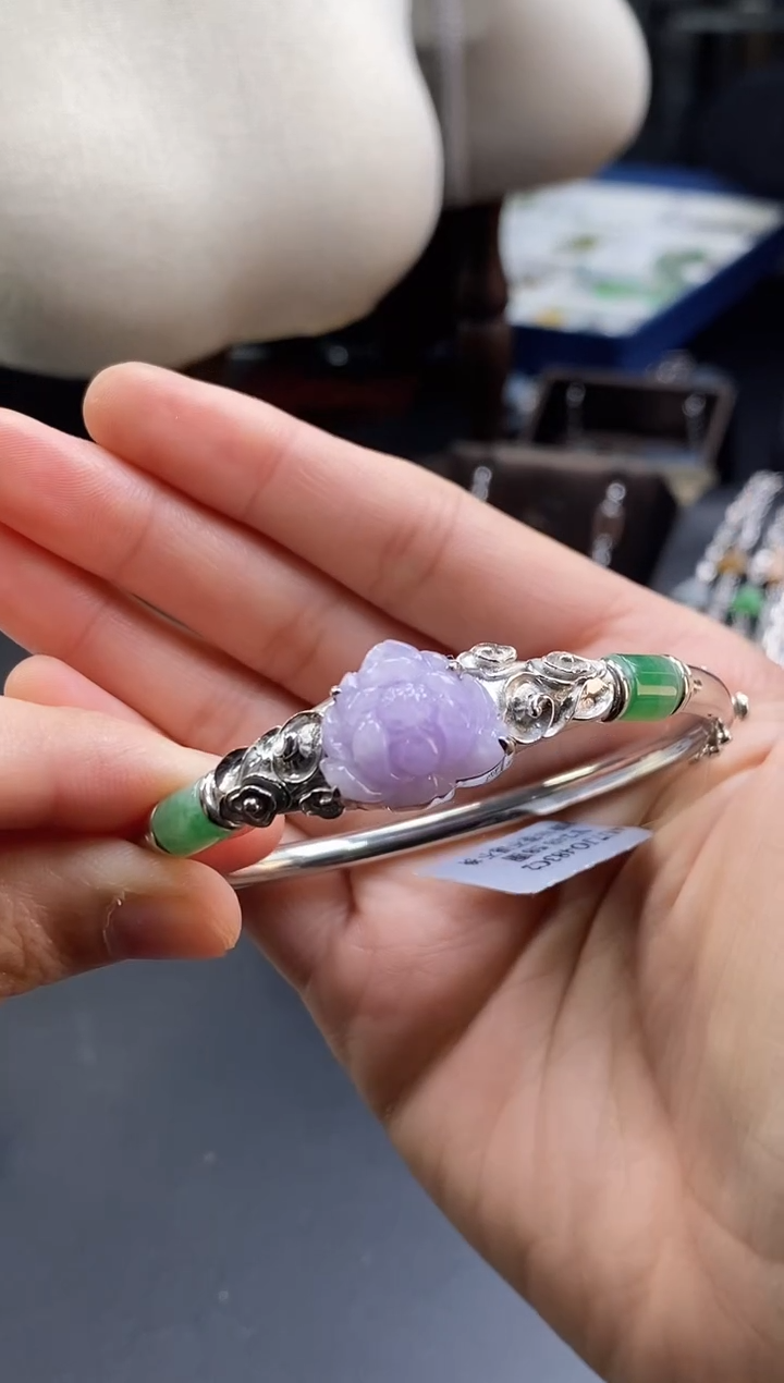 颈饰银S925镶嵌翡翠15451